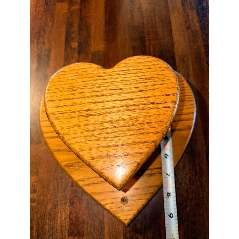 Vintage Wooden Heart-Shaped Quilt Holder Farmhouse Cottagecore Wall Hanging